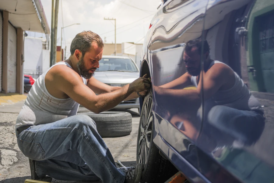 How Seasonal Changes Impact Your Tire Installation Needs in Fort Pierce, FL