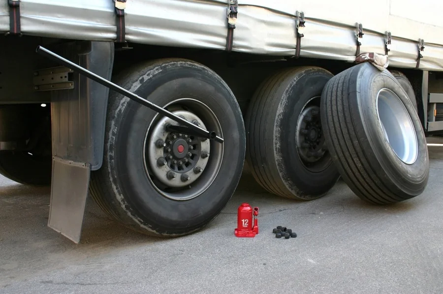 Tire Change Mistakes To Avoid For Longevity in Fort Pierce, FL